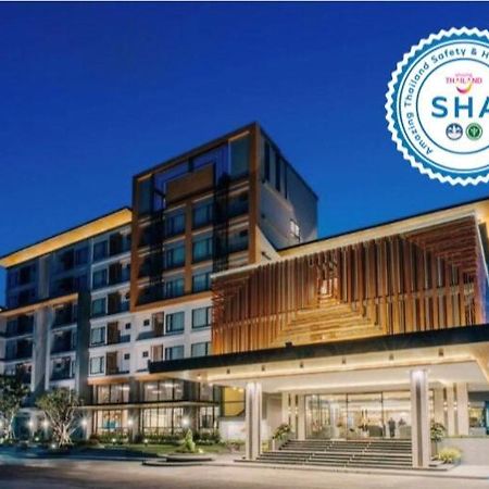 Arista Hotel Ubon Ubon Ratchathani Bagian luar foto
