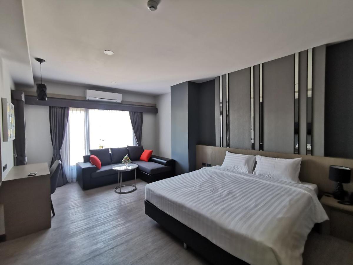 Arista Hotel Ubon Ubon Ratchathani Bagian luar foto